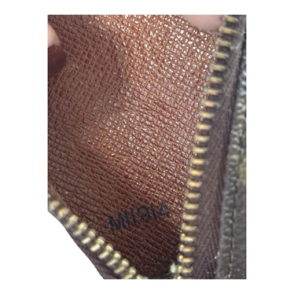 Louis Vuitton Monogram Pochette Toilette 28 Cosmetic Pouch GM– Vintage 1994 - Picture 9 of 10